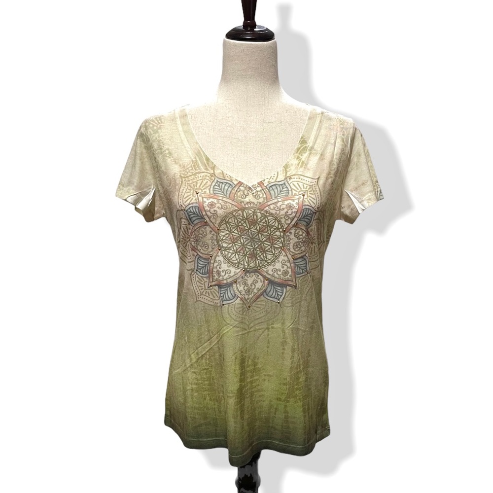 NWOT Appropriate Behavior Vneck Floral Tie Dye Top